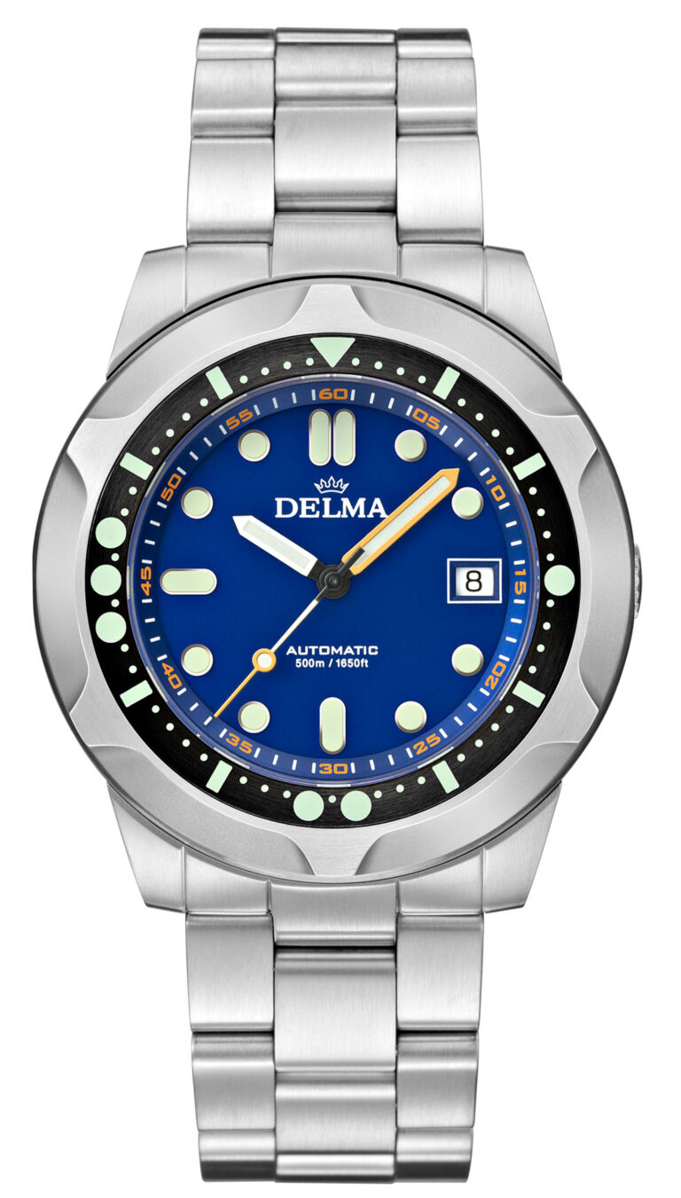 DELMA Quattro in stainless steel with blue dial and black DLC unidirectional diver bezel