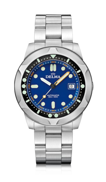 DELMA Quattro in stainless steel with blue dial and black DLC unidirectional diver bezel